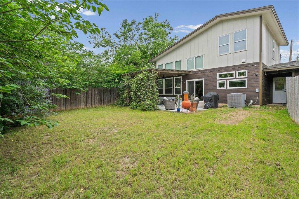 1800 WEBBERVILLE Rd # B, Austin, TX 78721