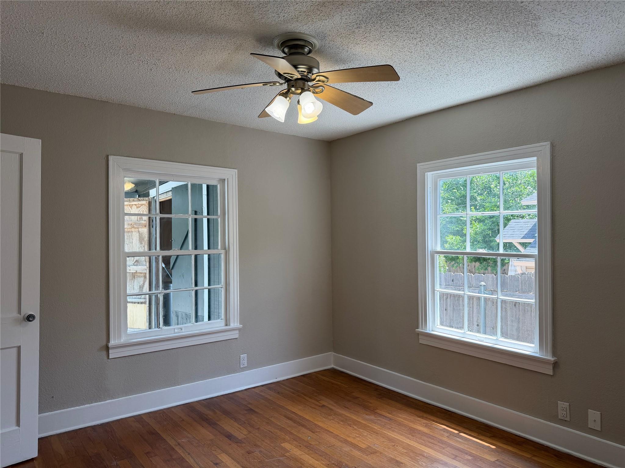4907 Duval St, Austin, TX 78751