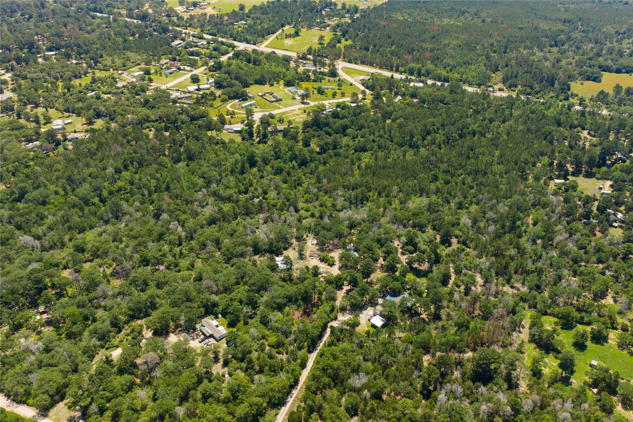 224 Pine Valley Dr, Paige, TX 78659
