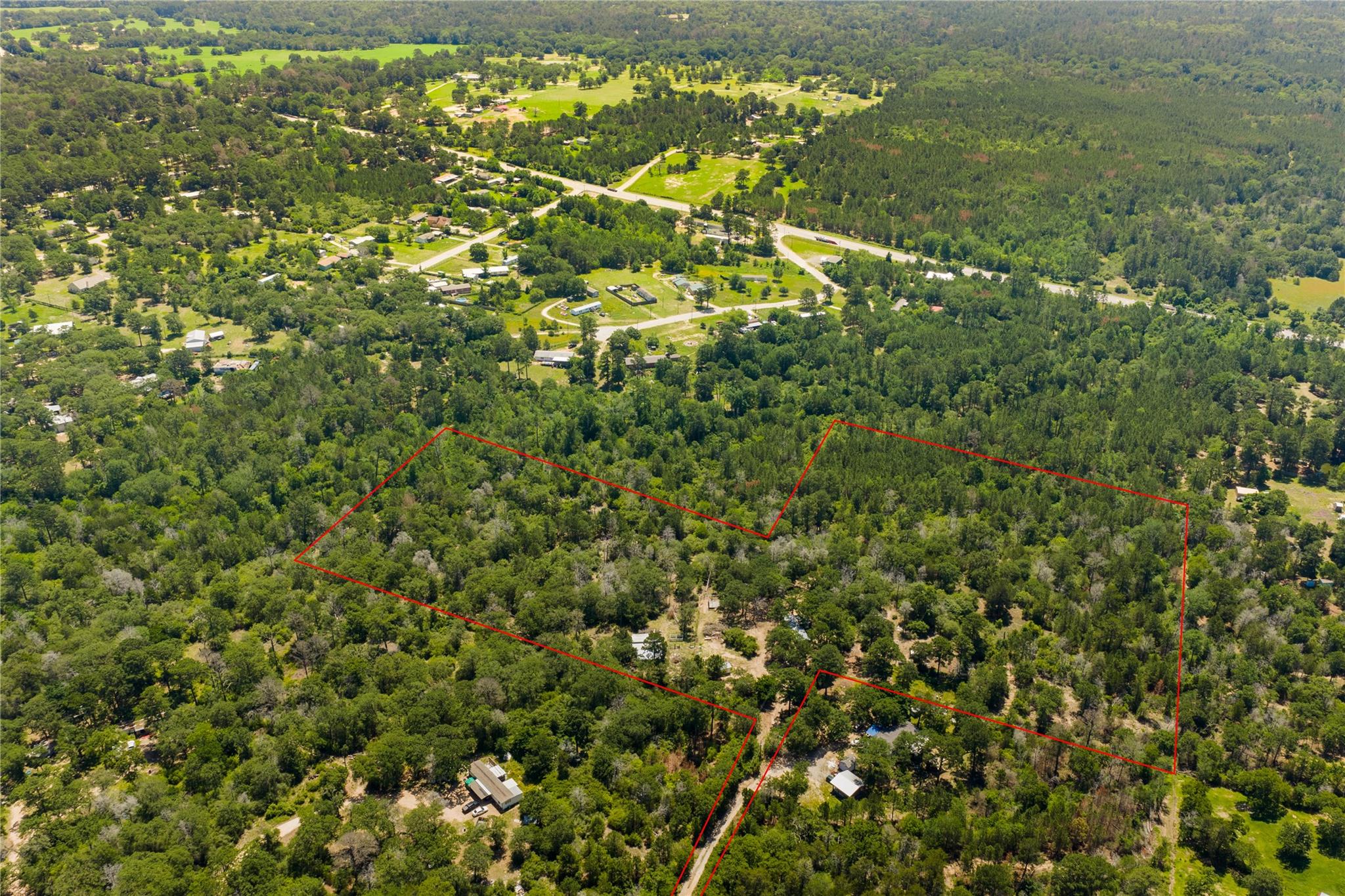 224 Pine Valley Dr, Paige, TX 78659