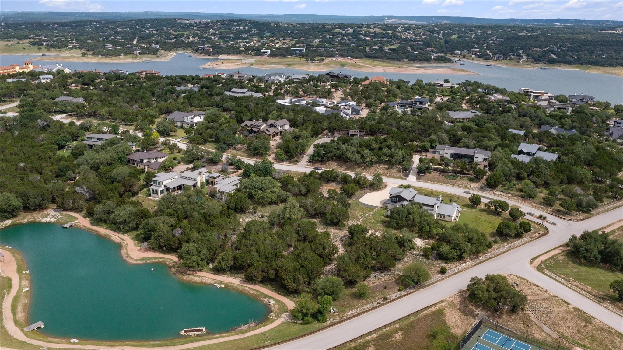 1716 Knights Chance Ln, Spicewood, TX 78669