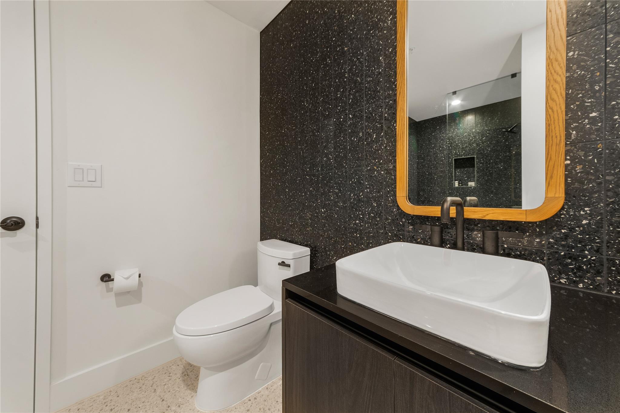 48 East Ave # 2211, Austin, TX 78701