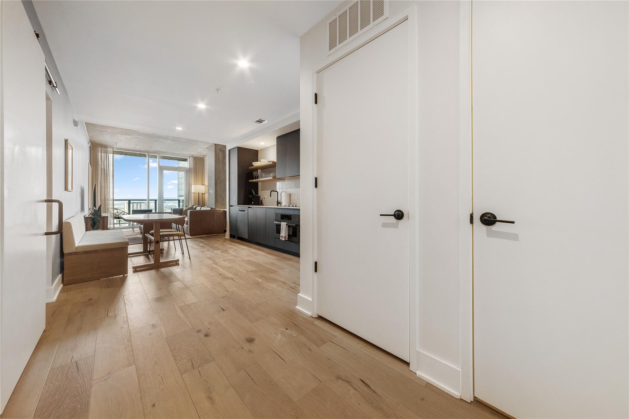 48 East Ave # 2211, Austin, TX 78701