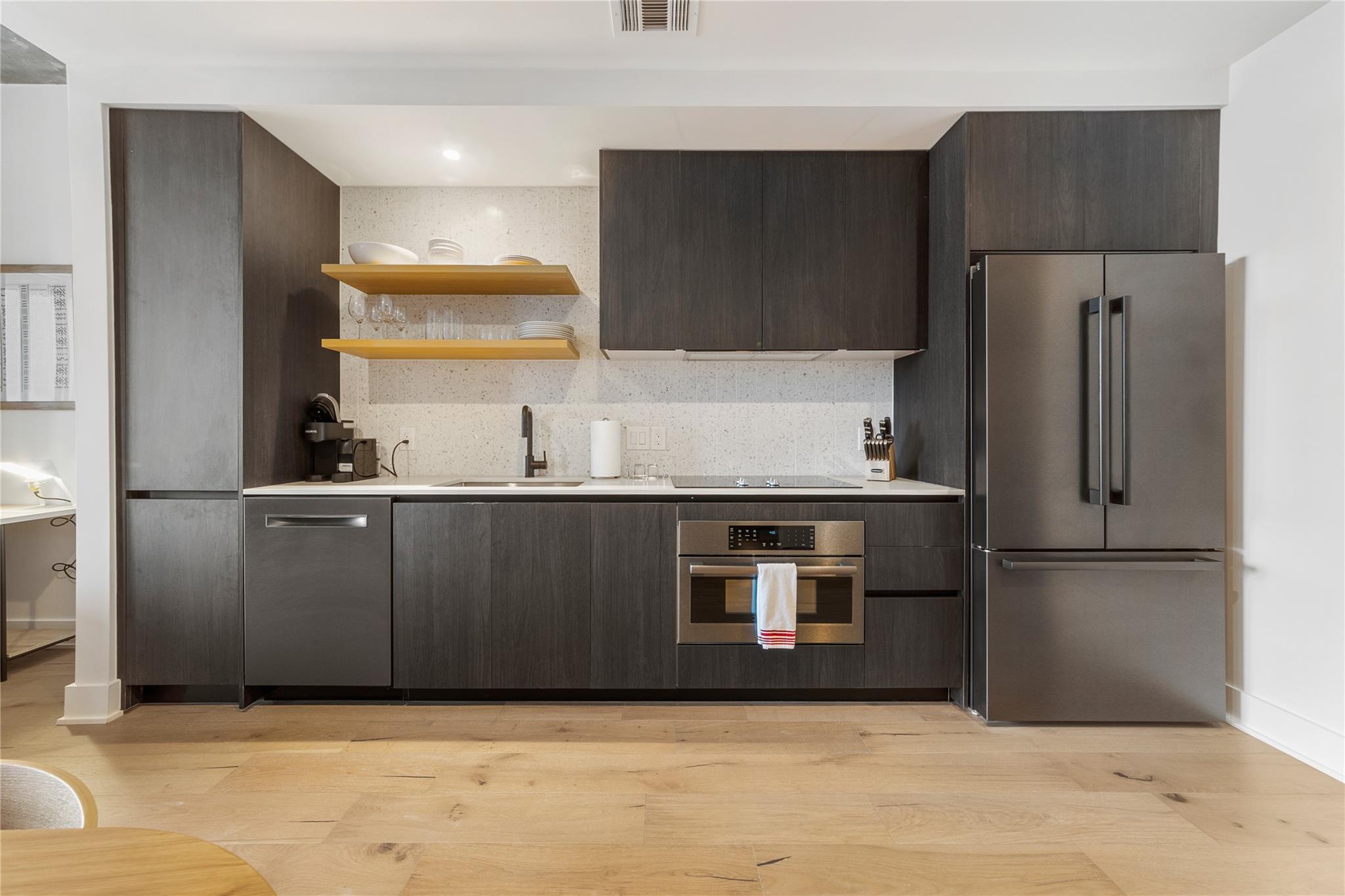 48 East Ave # 2211, Austin, TX 78701