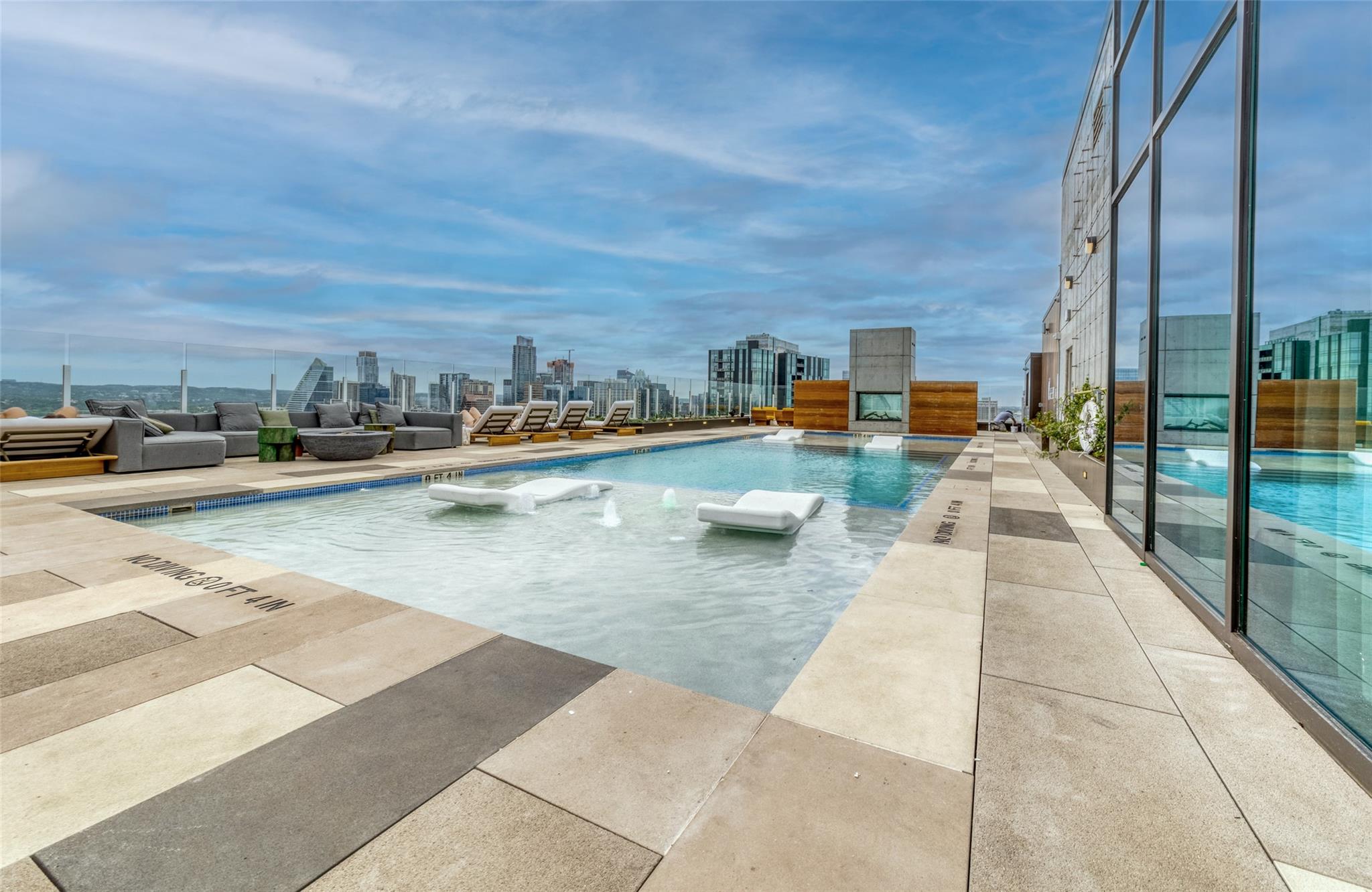 48 East Ave # 2211, Austin, TX 78701