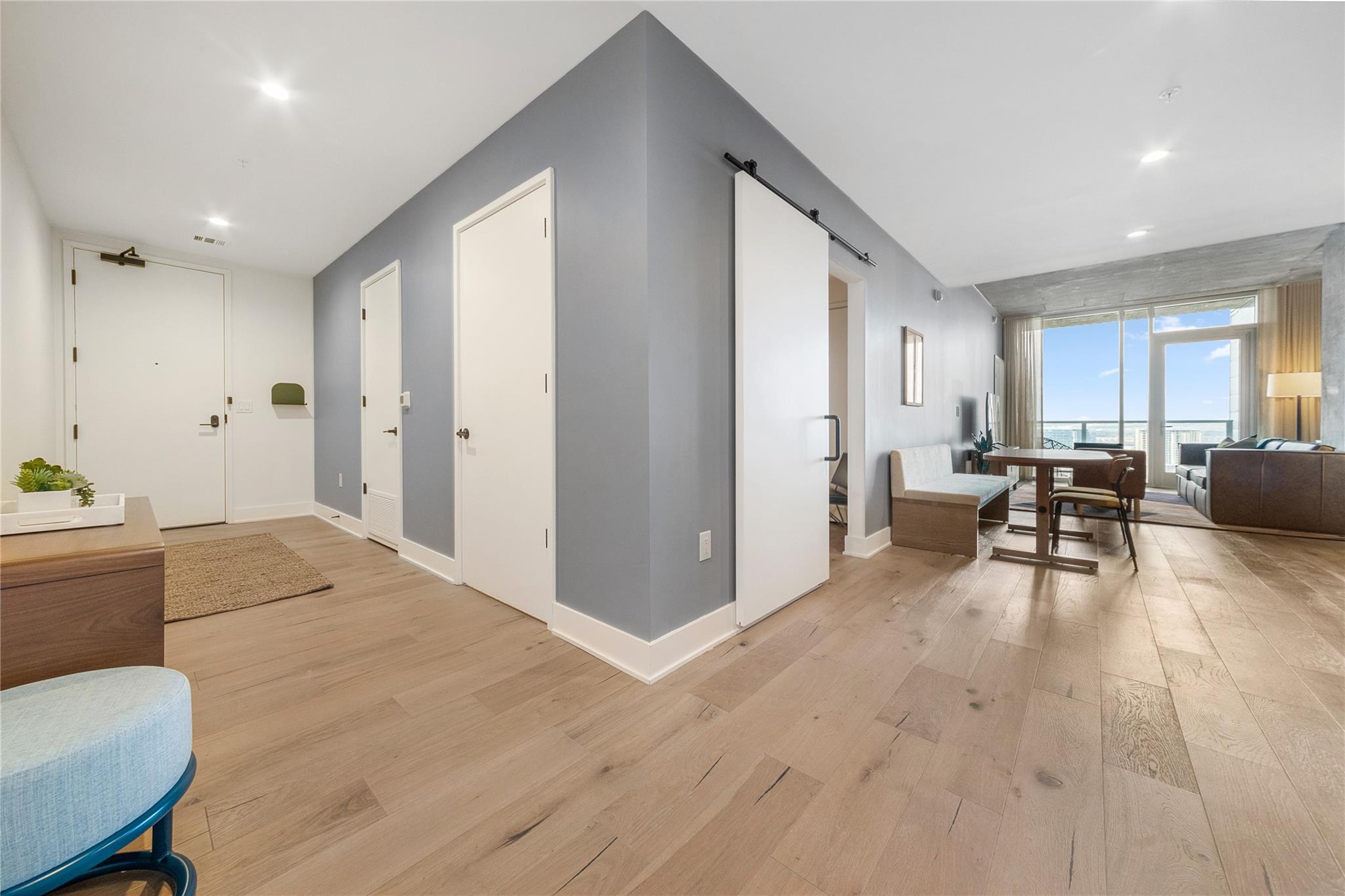 48 East Ave # 2211, Austin, TX 78701