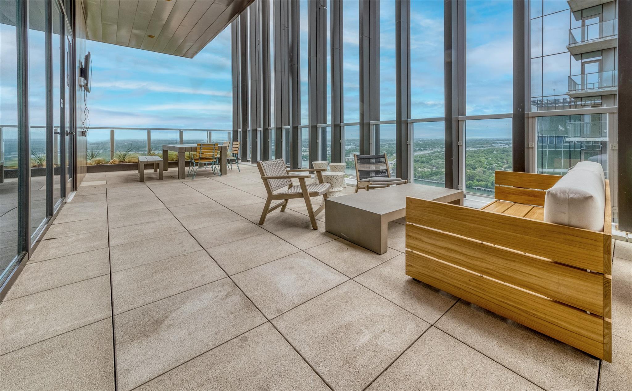 48 East Ave # 2211, Austin, TX 78701