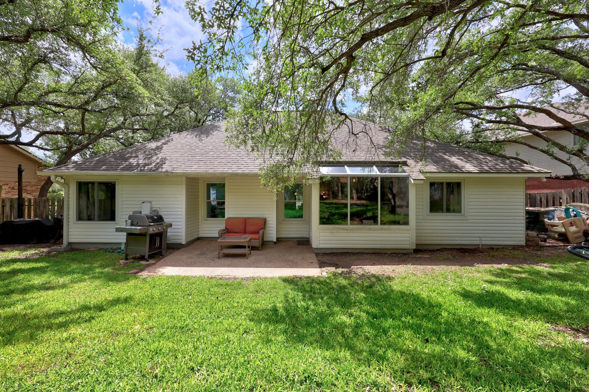 3607 Latimer Dr, Austin, TX 78732