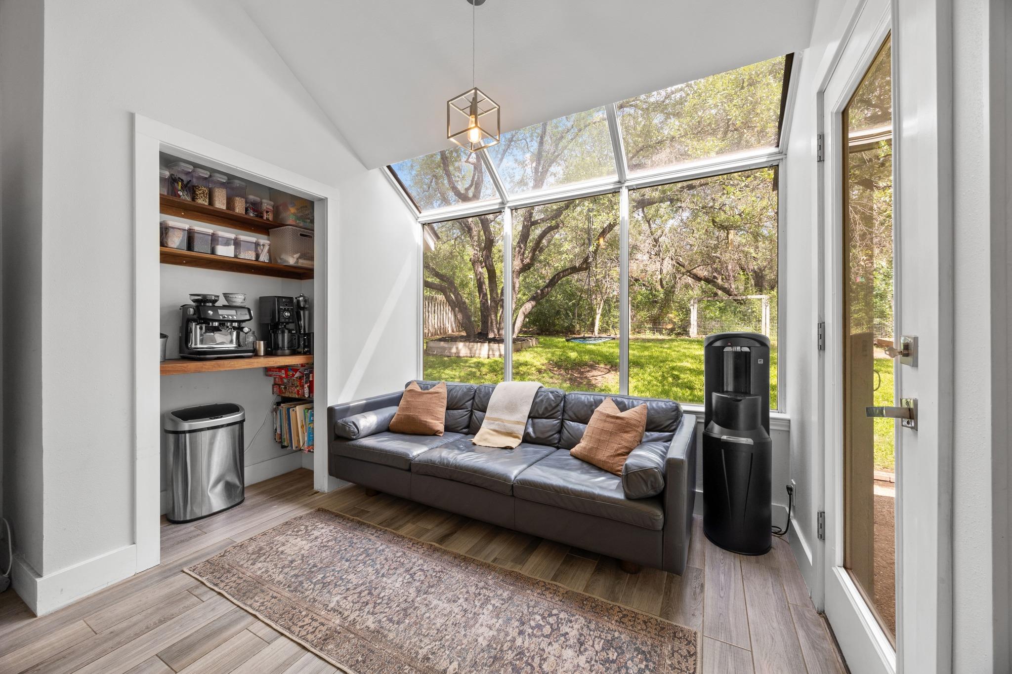 3607 Latimer Dr, Austin, TX 78732