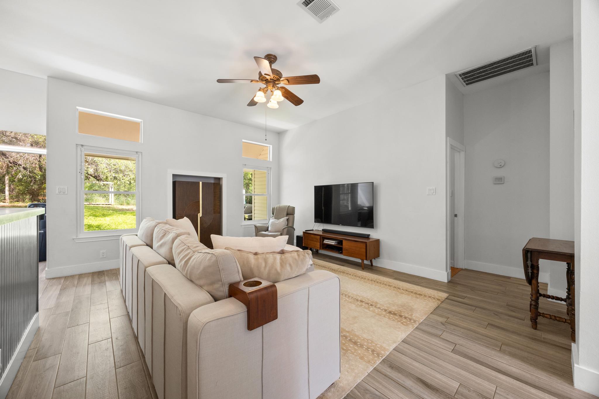 3607 Latimer Dr, Austin, TX 78732