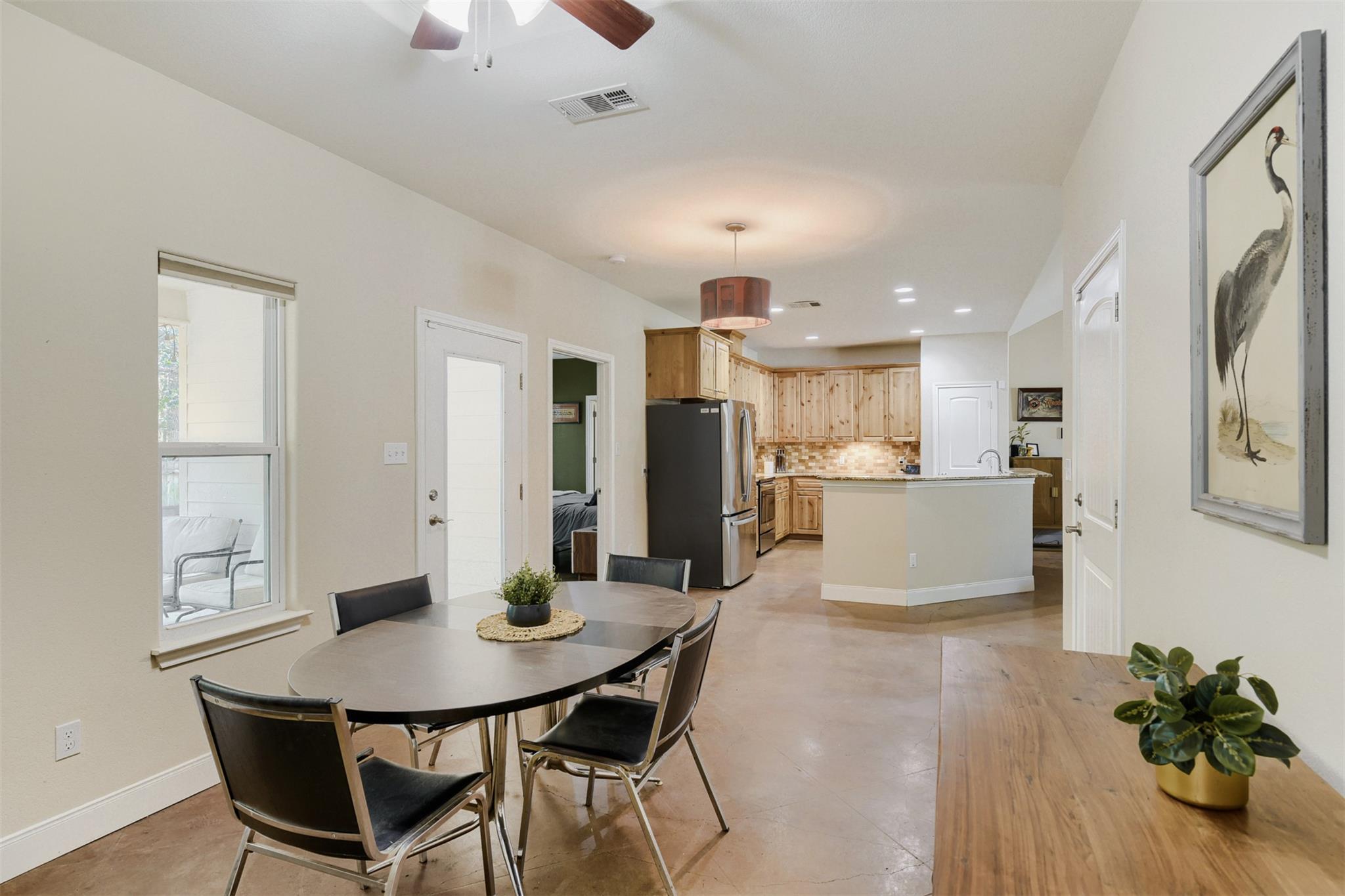 115 Mokulua Ln, Bastrop, TX 78602