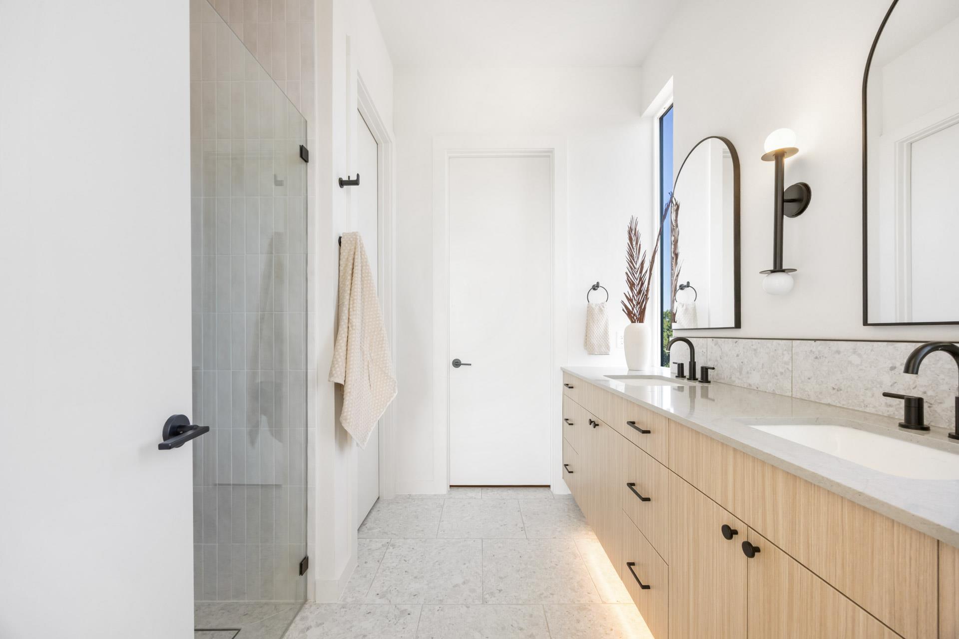 10821 Desert Trl # 1020, Austin, TX 78758