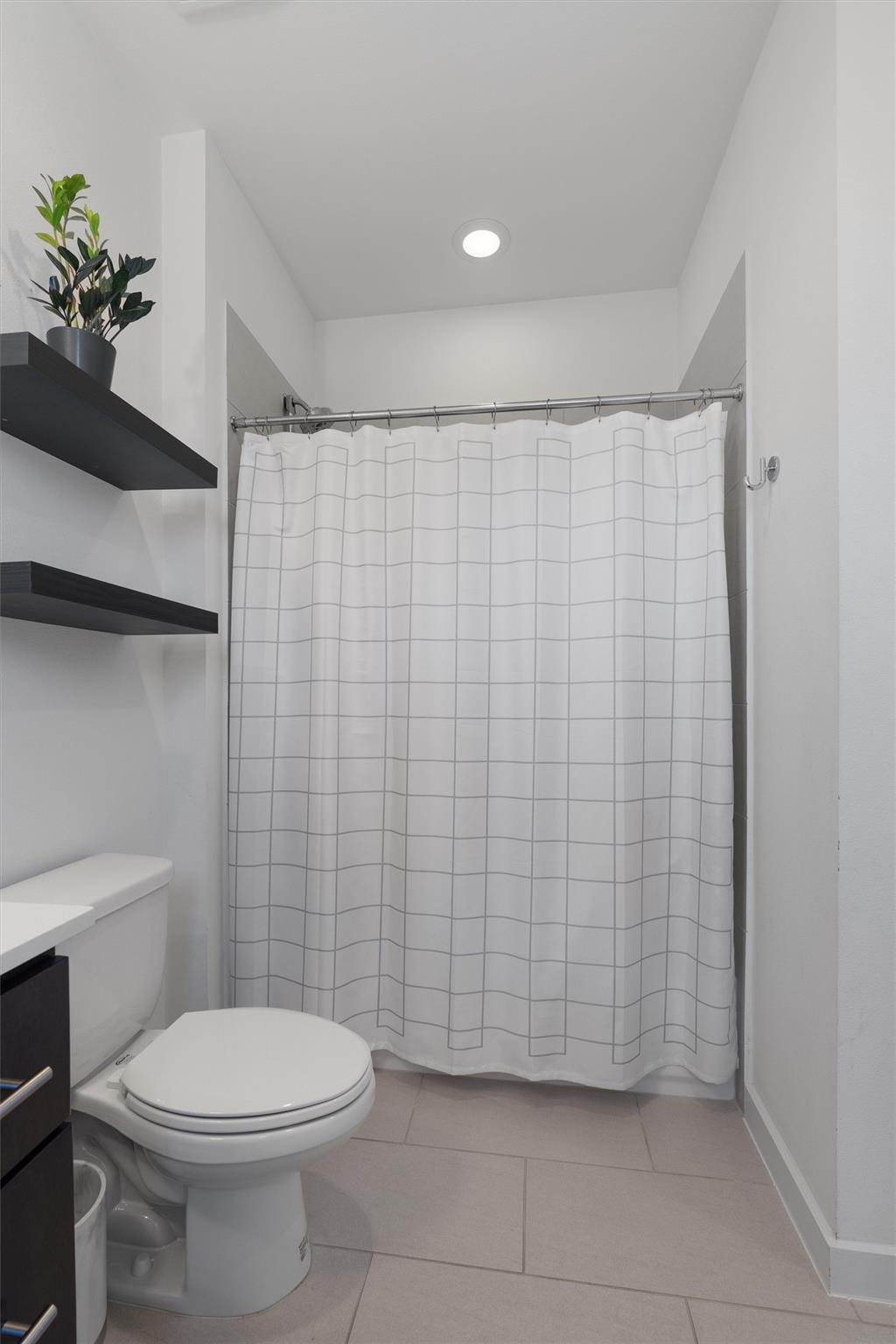 4020 Airport Blvd # 7, Austin, TX 78722