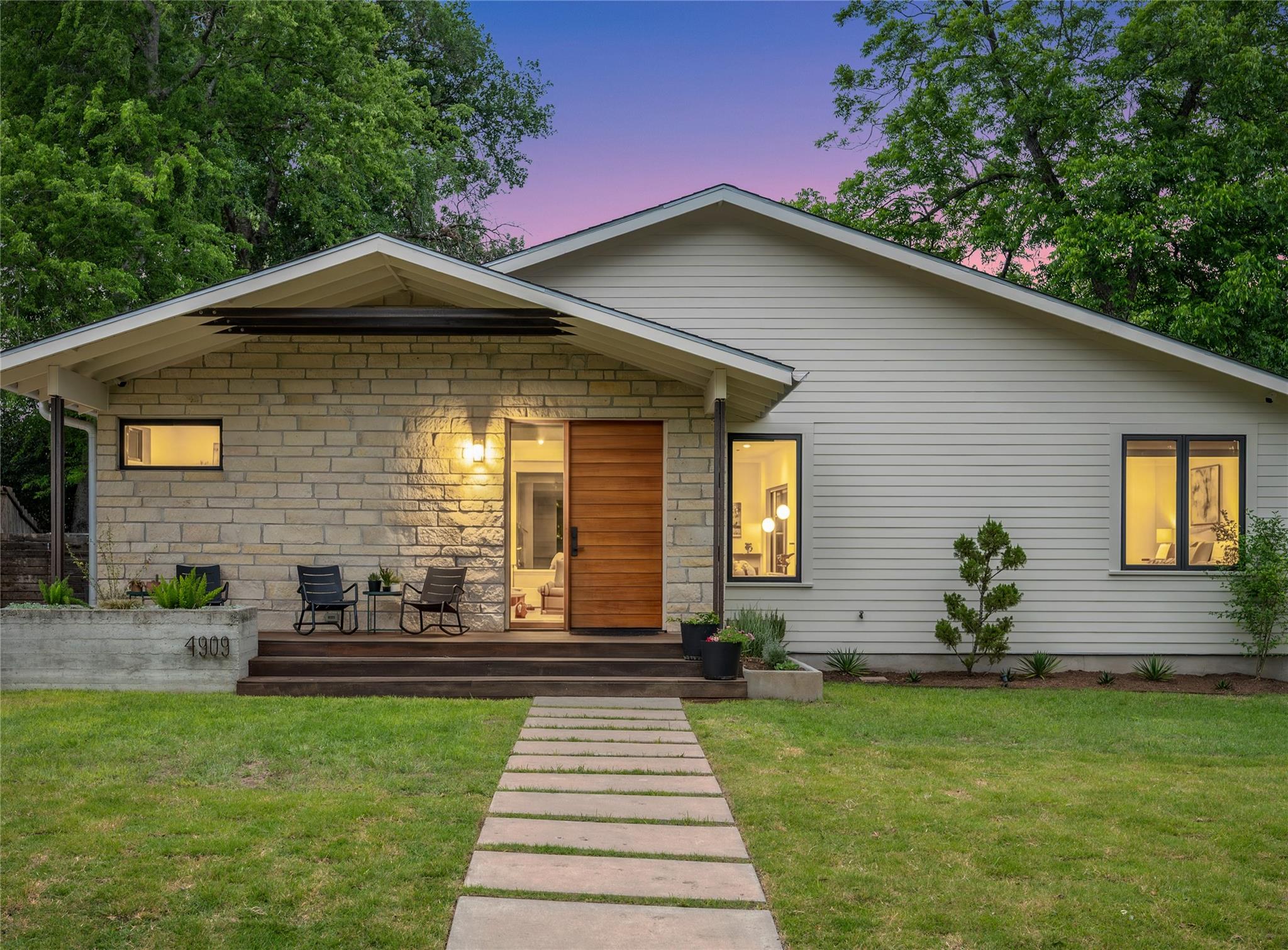 4909 Woodview Ave, Austin, TX 78756