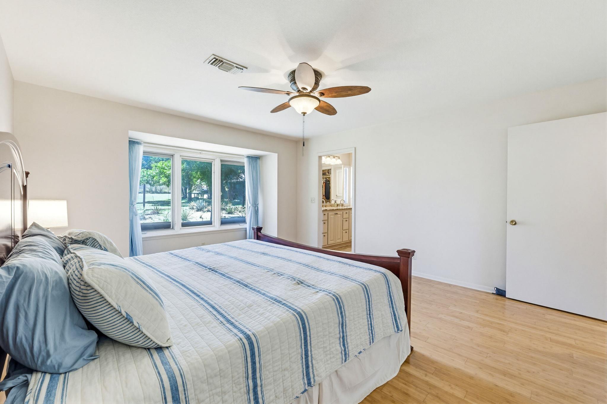 20 Sheppard Ln, Lampasas, TX 76550
