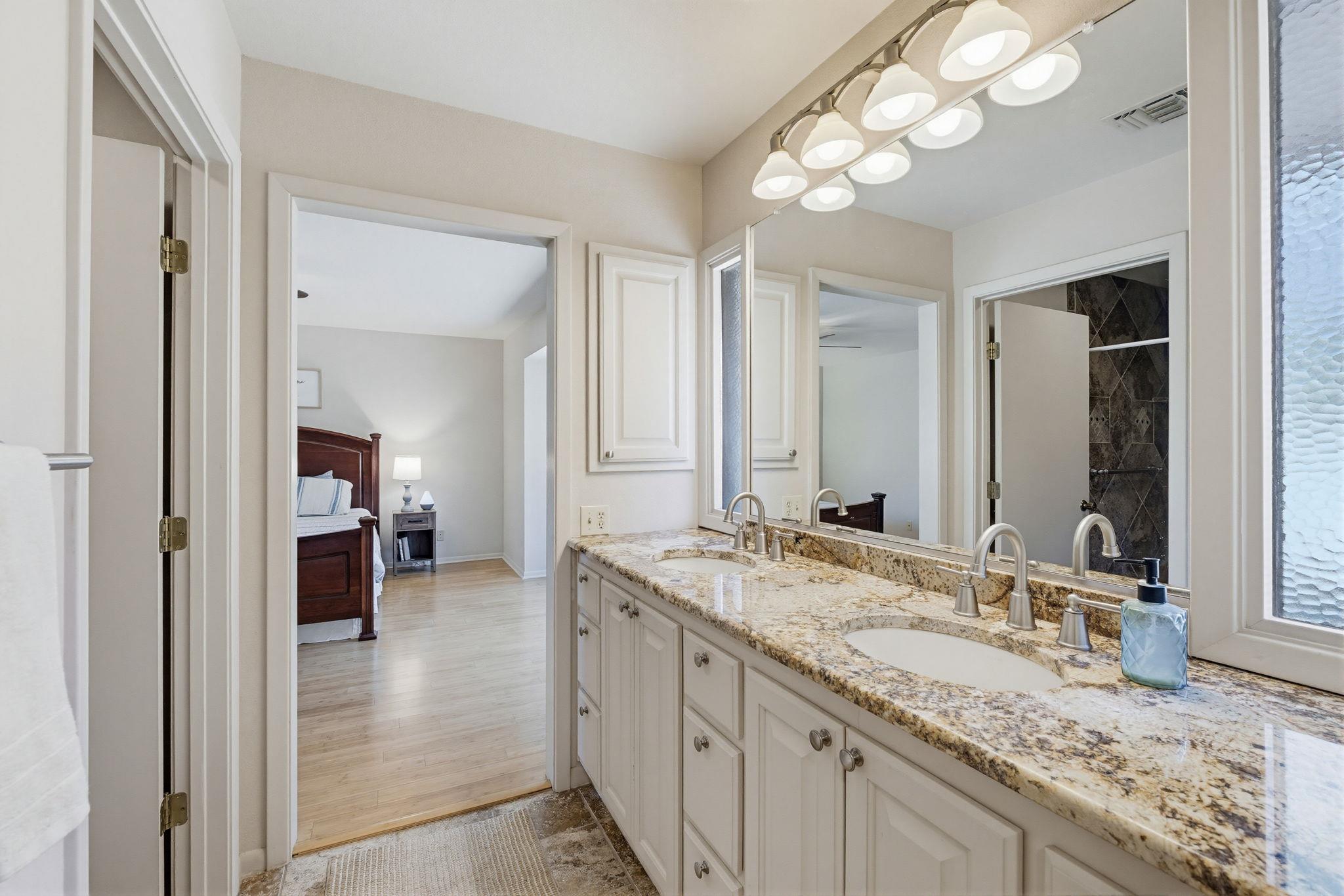 20 Sheppard Ln, Lampasas, TX 76550