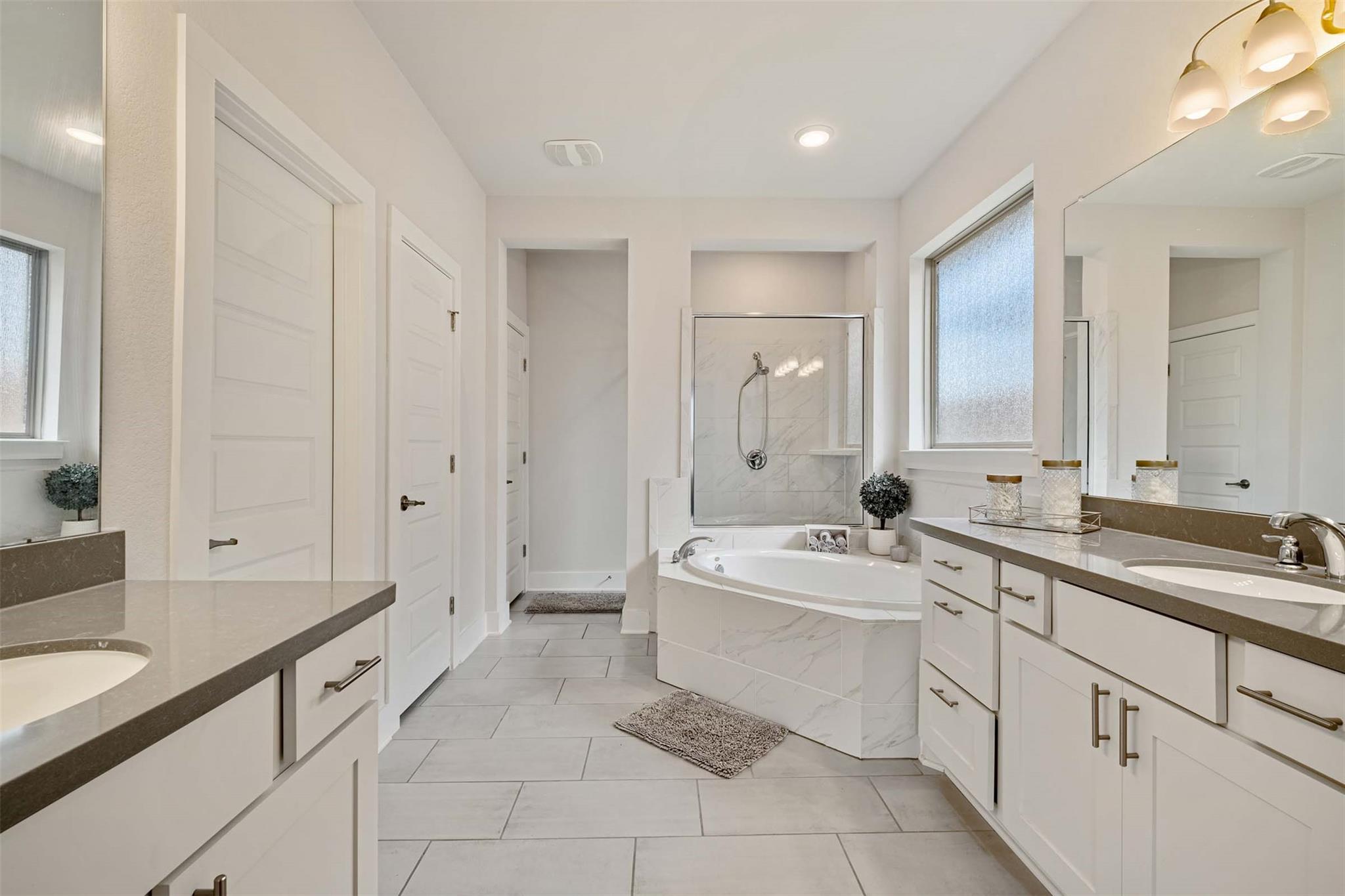 7600 Hillock Ter, Austin, TX 78744