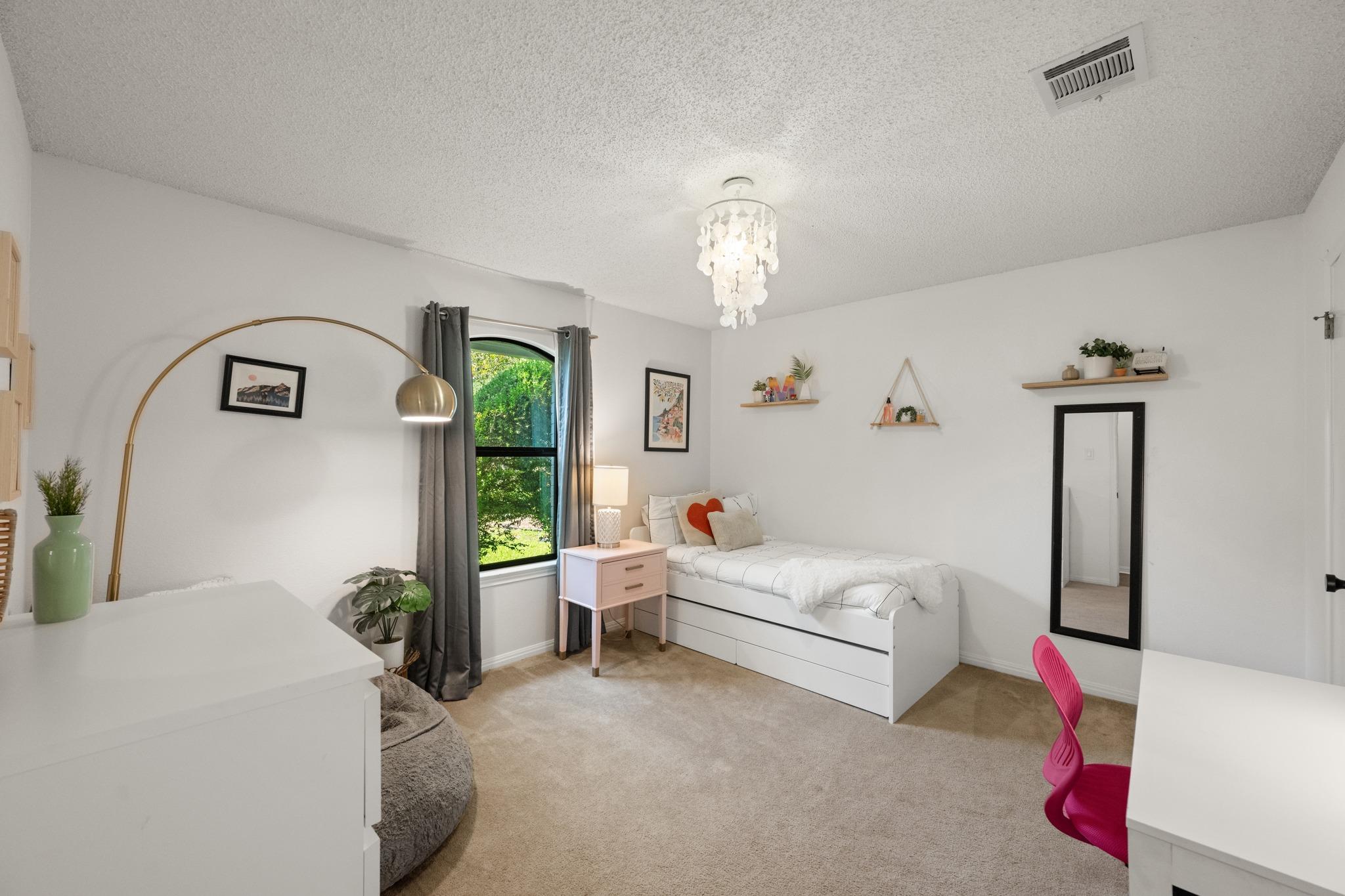 6118 Ginita Ln, Austin, TX 78739