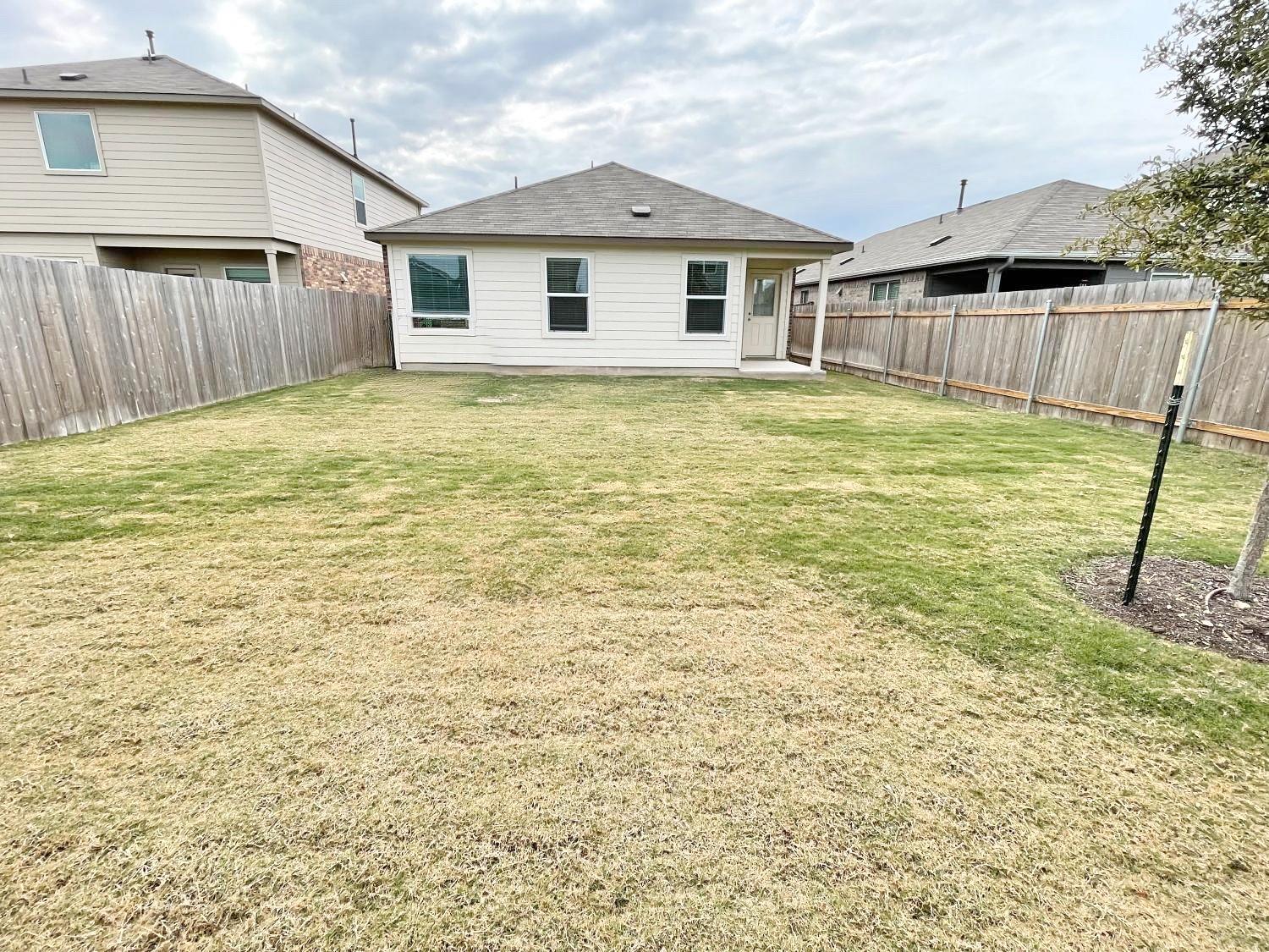 109 Allegro Dr, Hutto, TX 78634