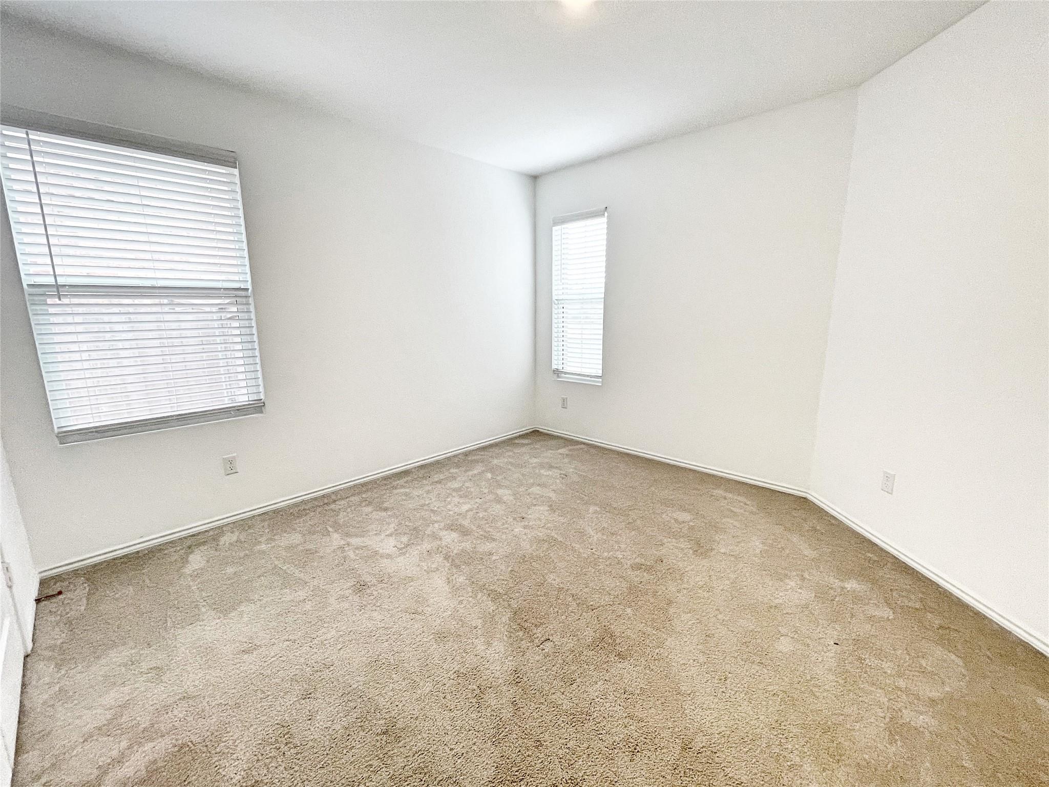 109 Allegro Dr, Hutto, TX 78634