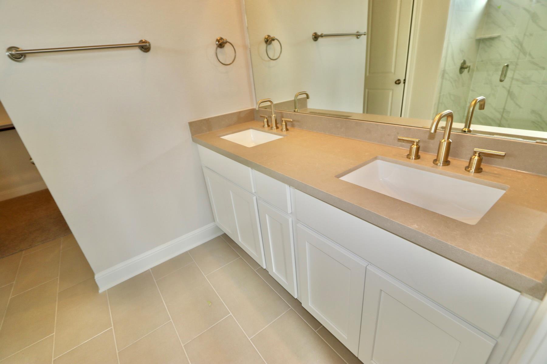 5817 Alamosa Clearing Dr, Austin, TX 78738