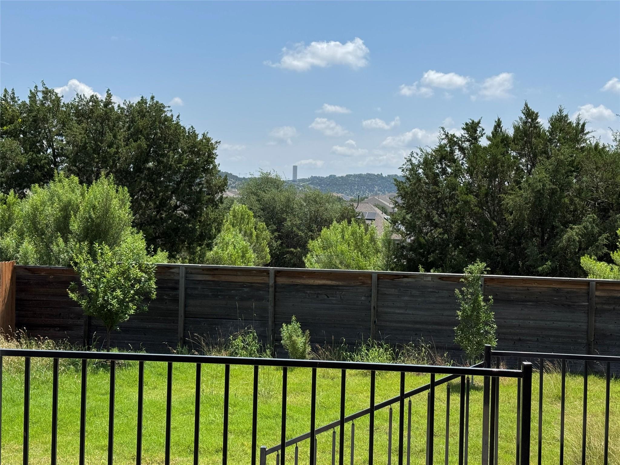 5817 Alamosa Clearing Dr, Austin, TX 78738