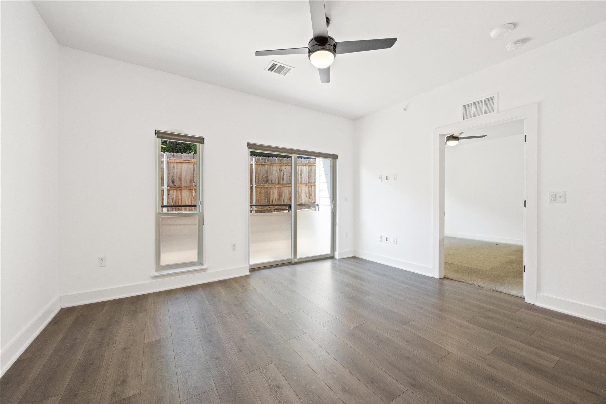 2220 Webberville Rd # 216, Austin, TX 78702