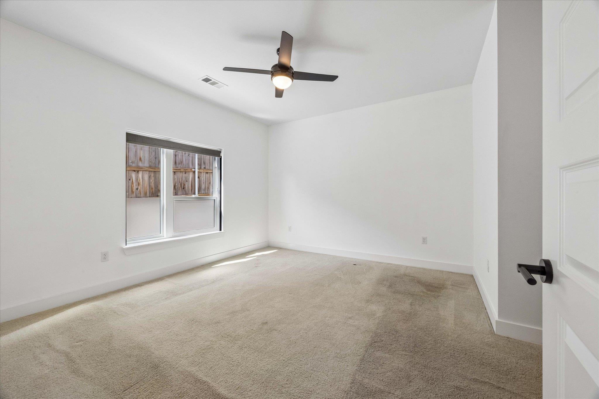 2220 Webberville Rd # 216, Austin, TX 78702