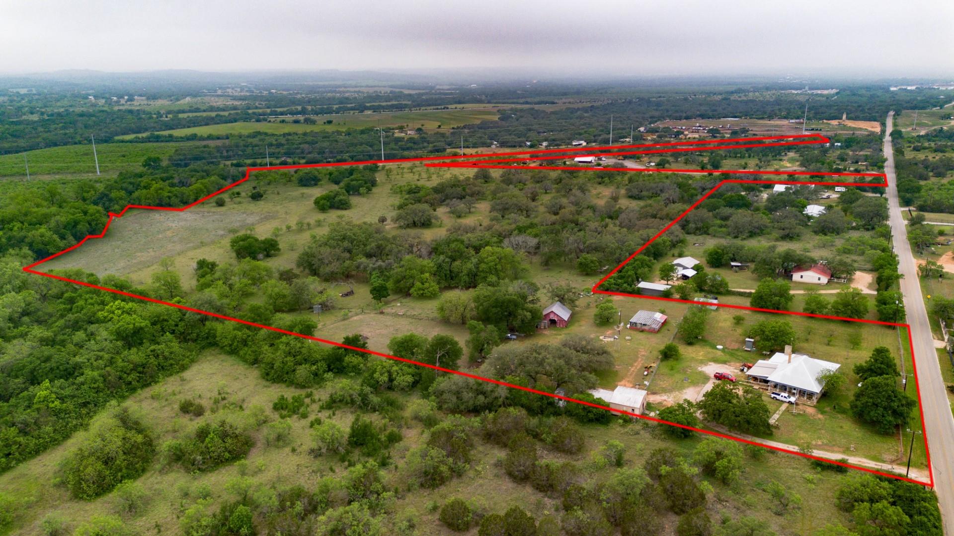 7866 County Road 404, Spicewood, TX 78669