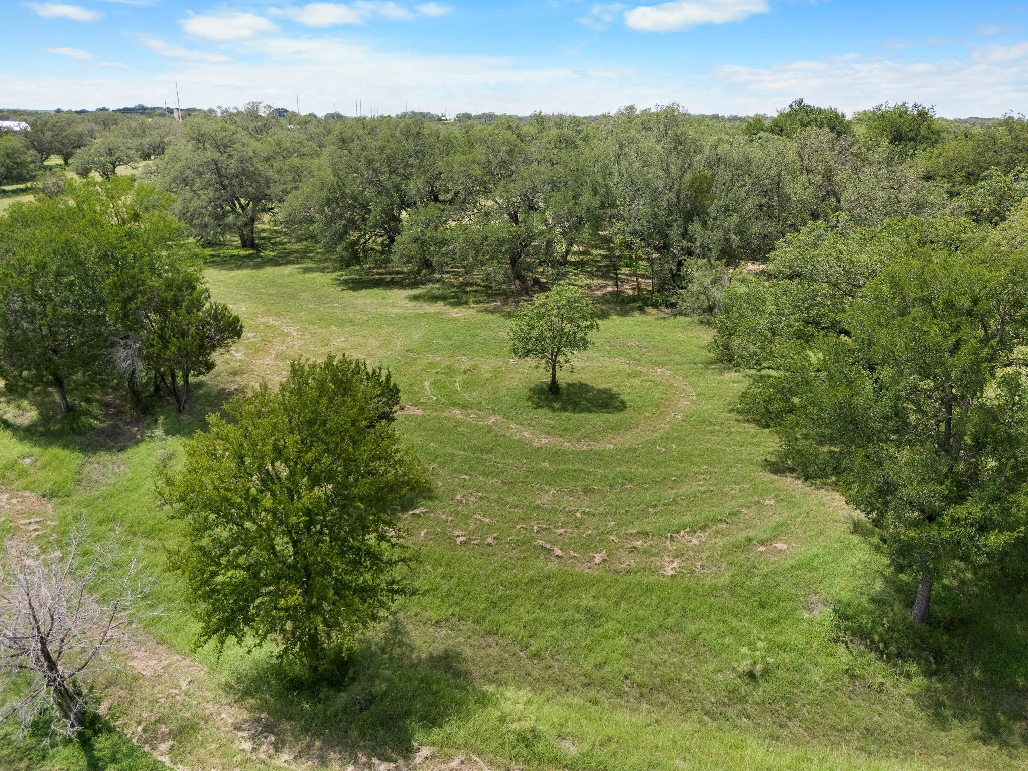 7866 County Road 404, Spicewood, TX 78669