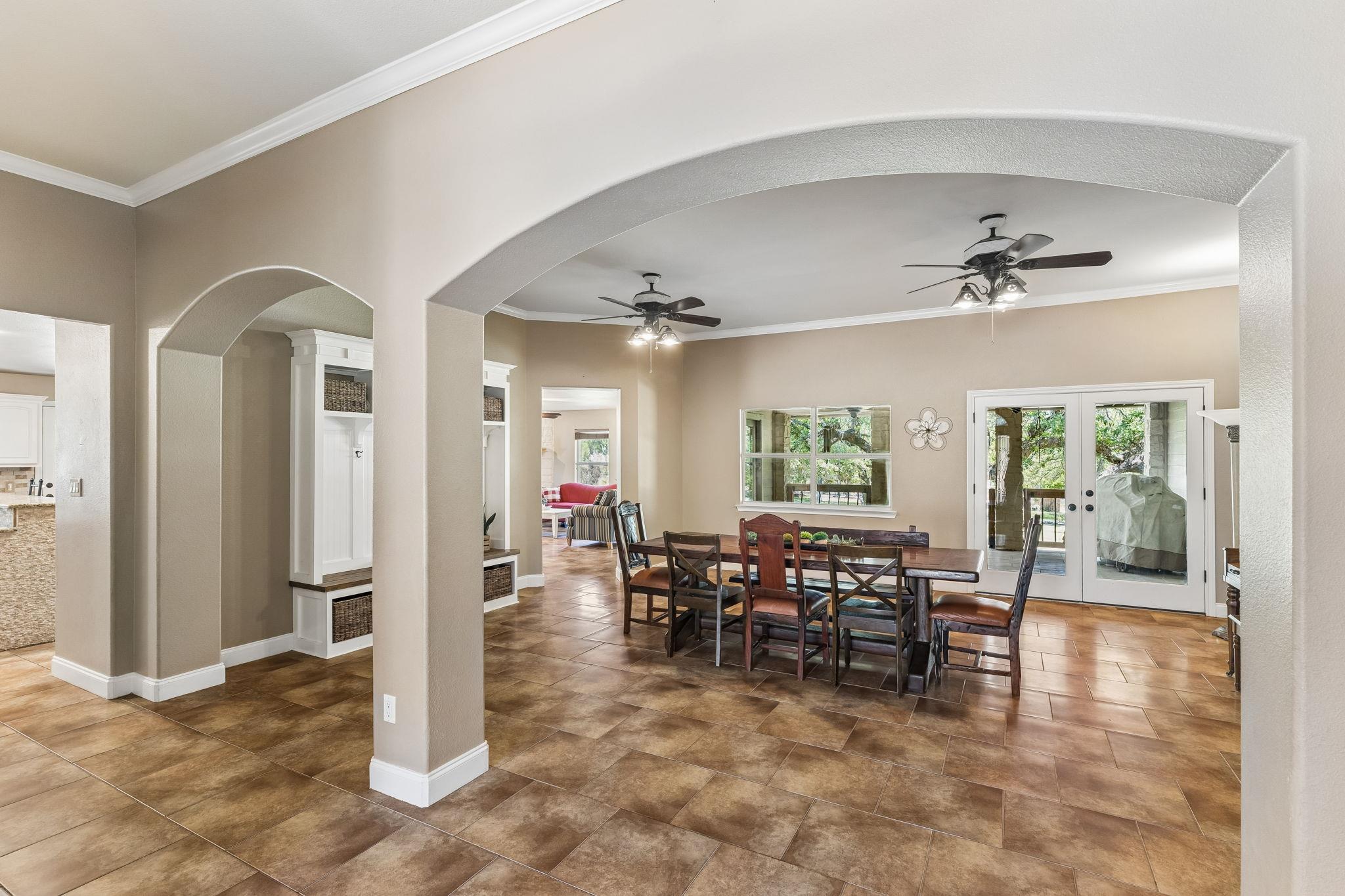 401 Twin Springs Rd, Georgetown, TX 78633