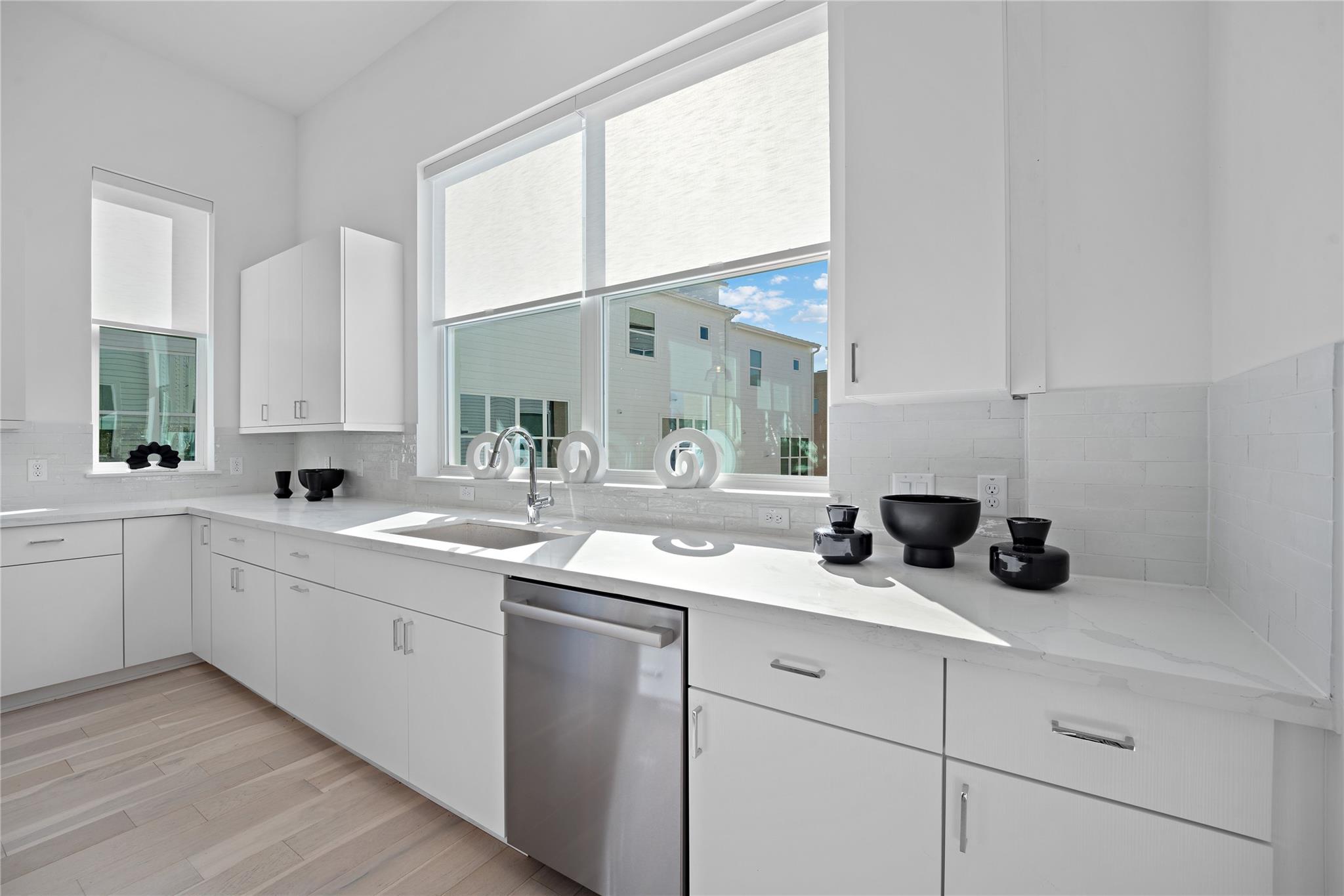 2805 McCurdy St # 6, Austin, TX 78723
