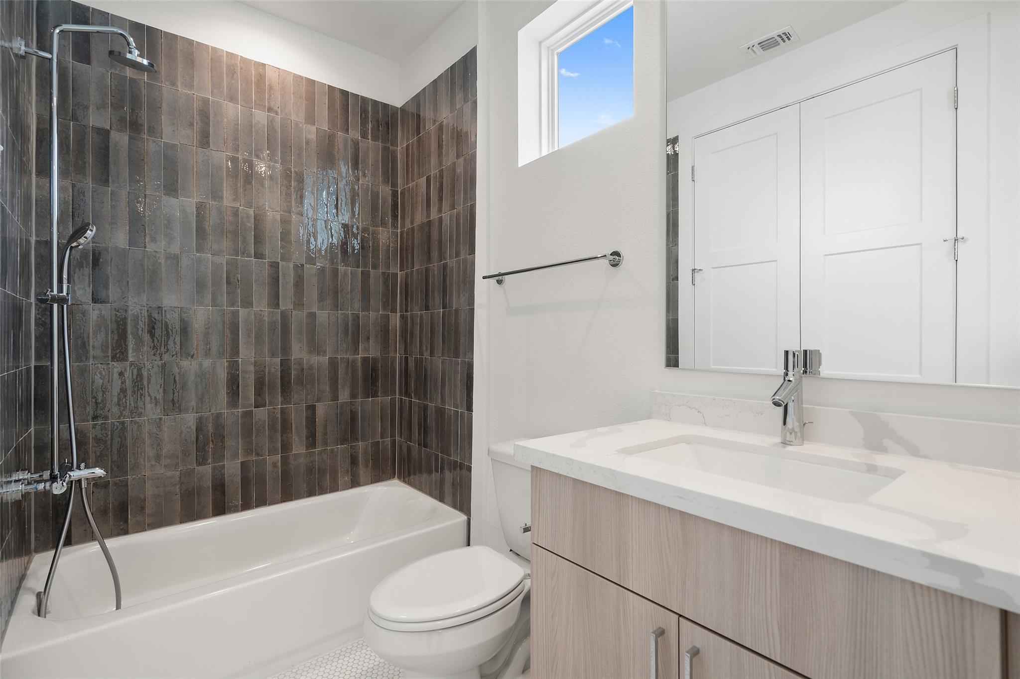 2805 McCurdy St # 6, Austin, TX 78723
