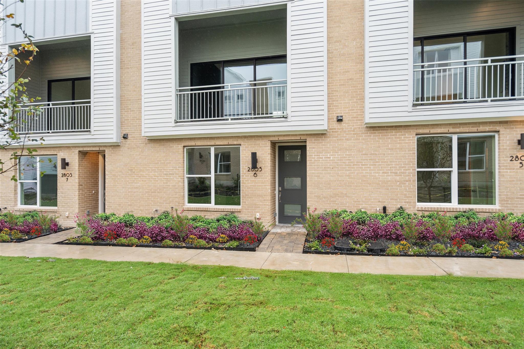2805 McCurdy St # 6, Austin, TX 78723
