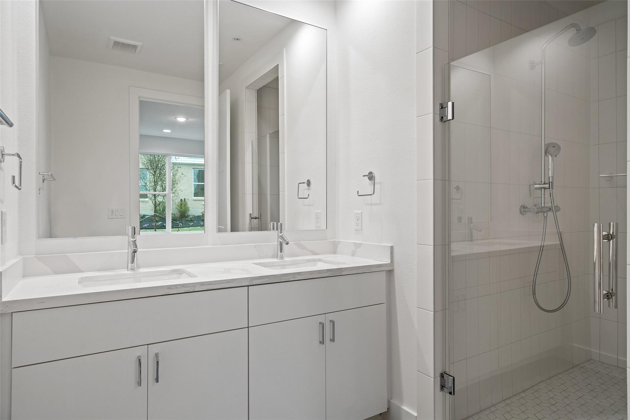 2805 McCurdy St # 6, Austin, TX 78723