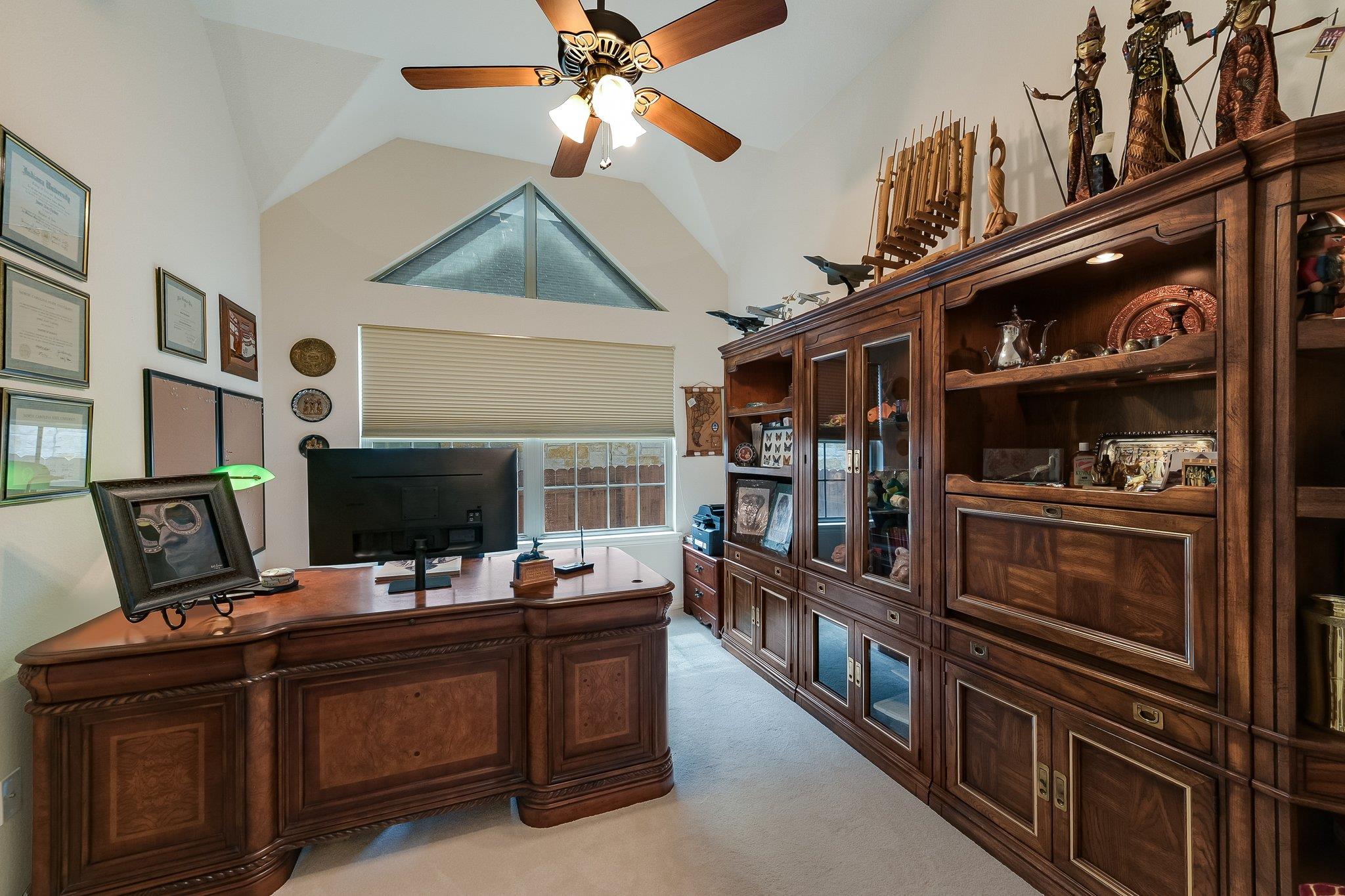 1827 Tall Chief, Leander, TX 78641