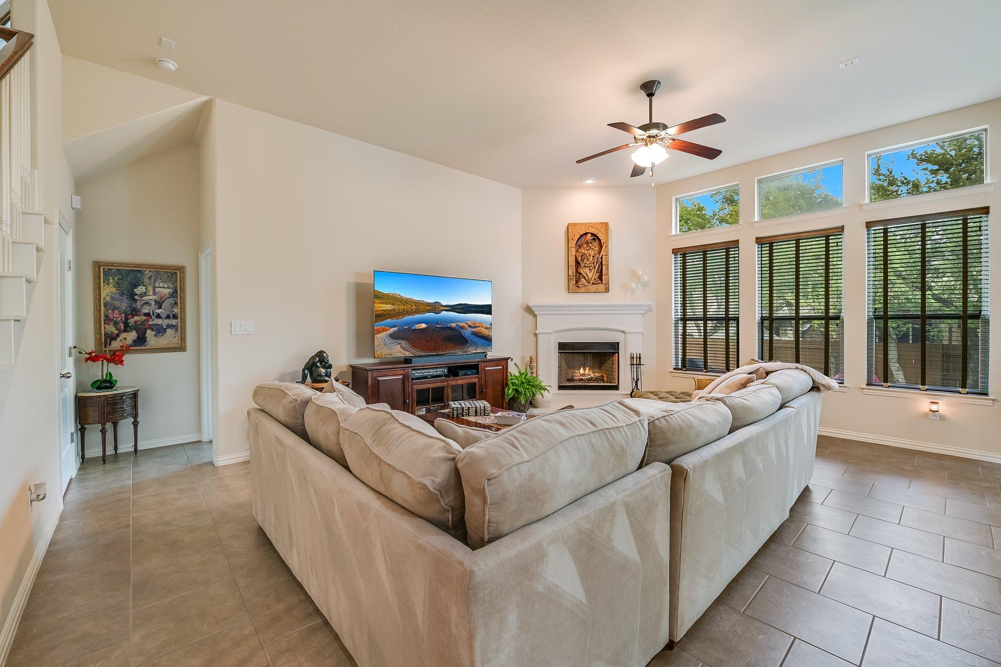1827 Tall Chief, Leander, TX 78641