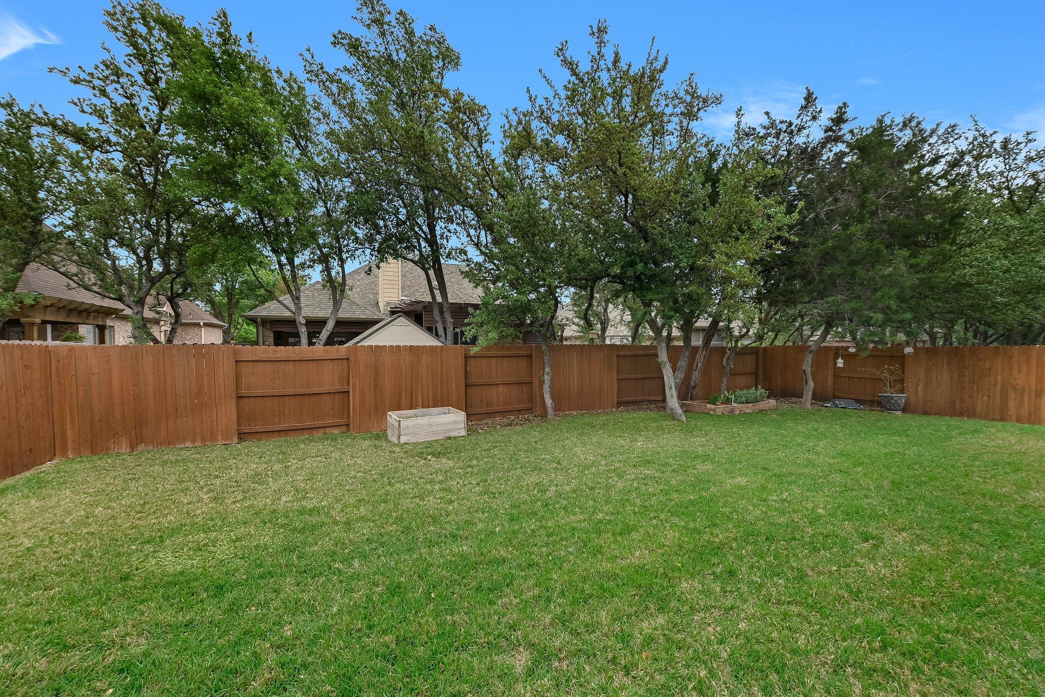 1827 Tall Chief, Leander, TX 78641