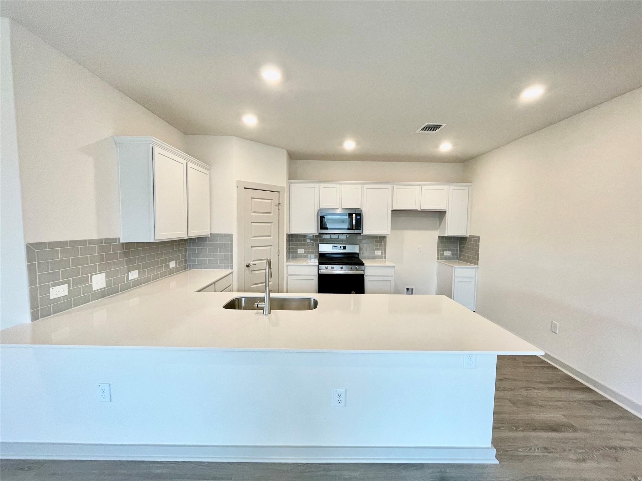 2413 Sisterdale Ln, Austin, TX 78754