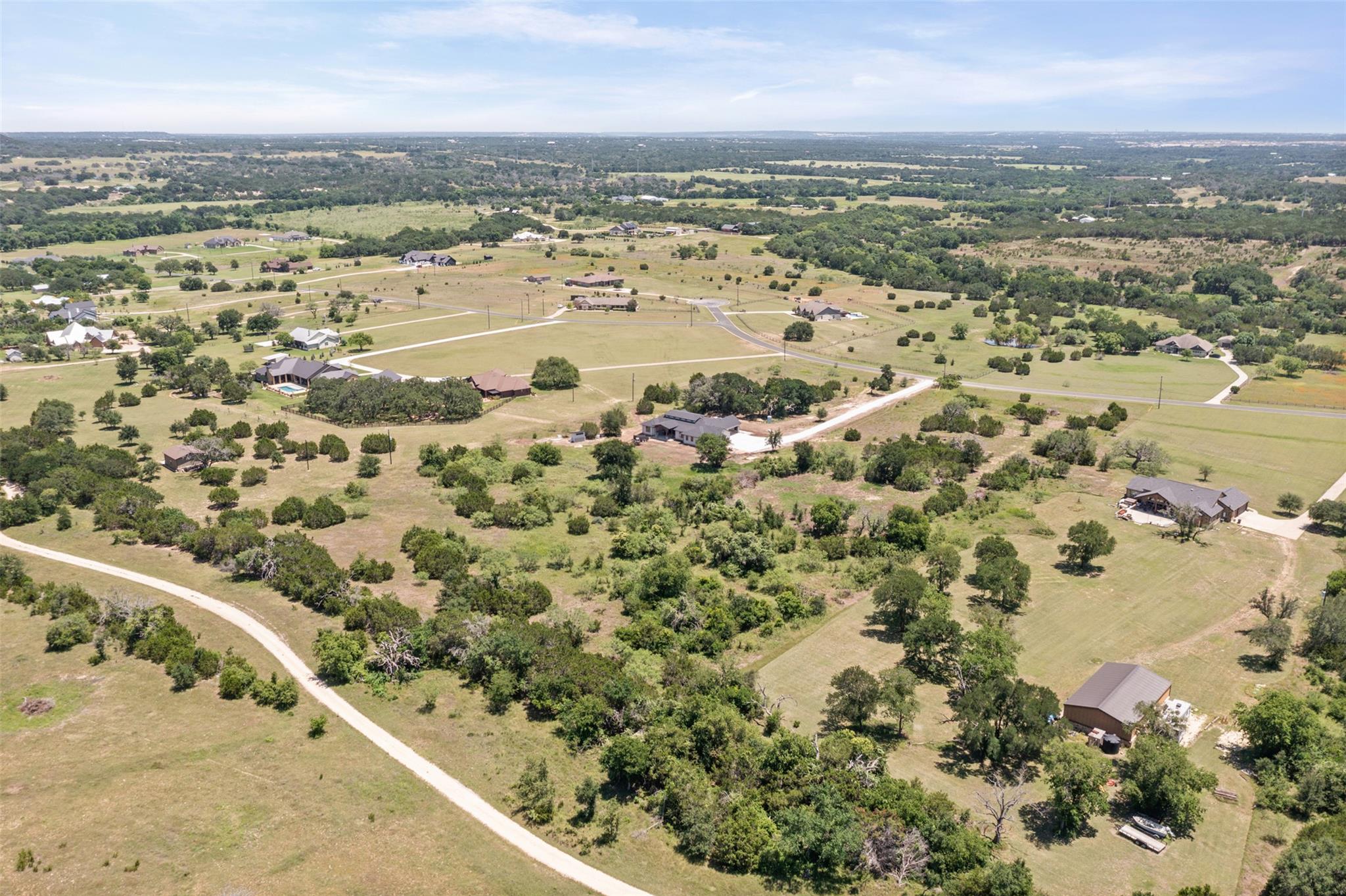 117 Stonehouse Dr, Liberty Hill, TX 78642