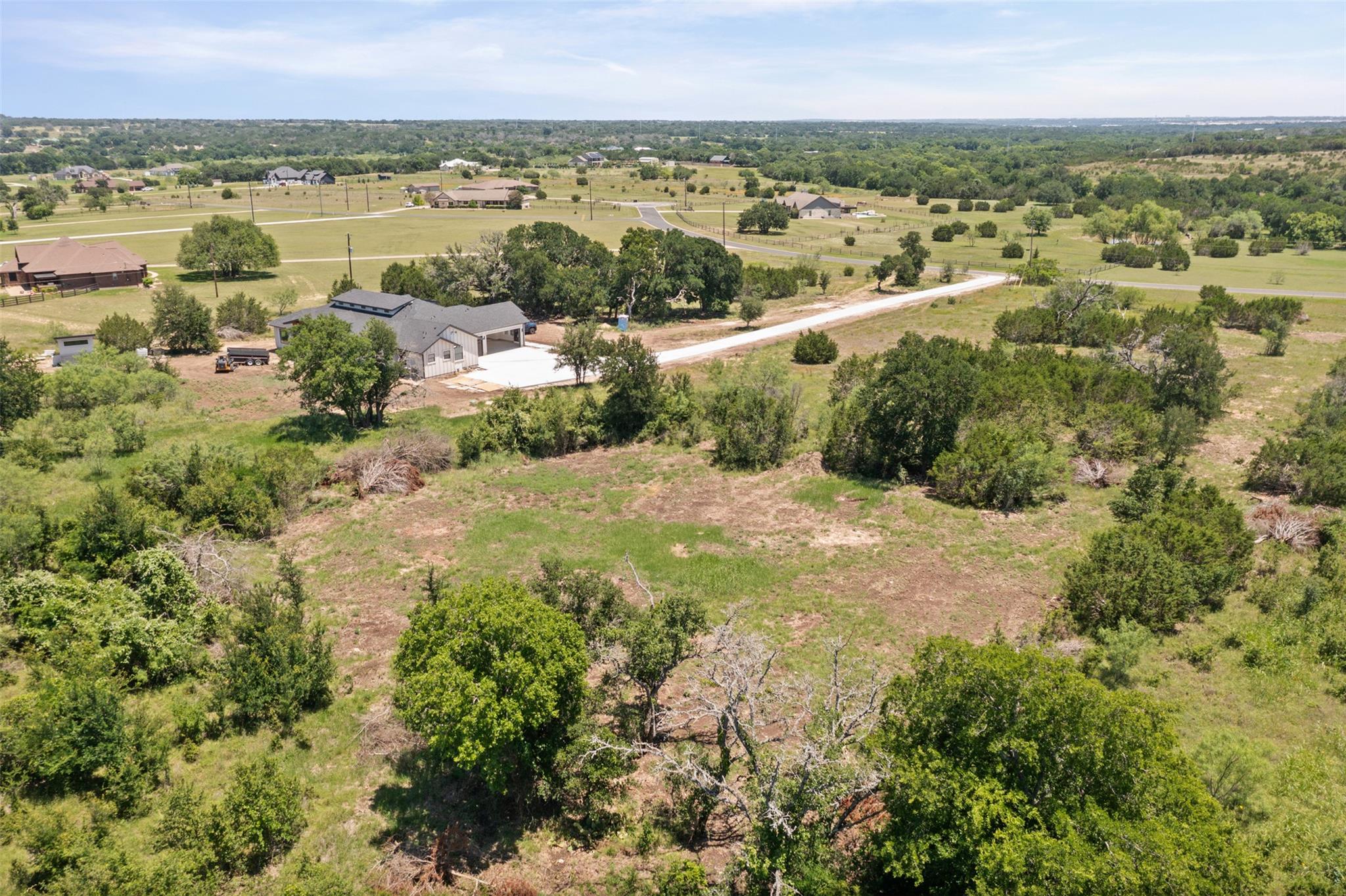 117 Stonehouse Dr, Liberty Hill, TX 78642