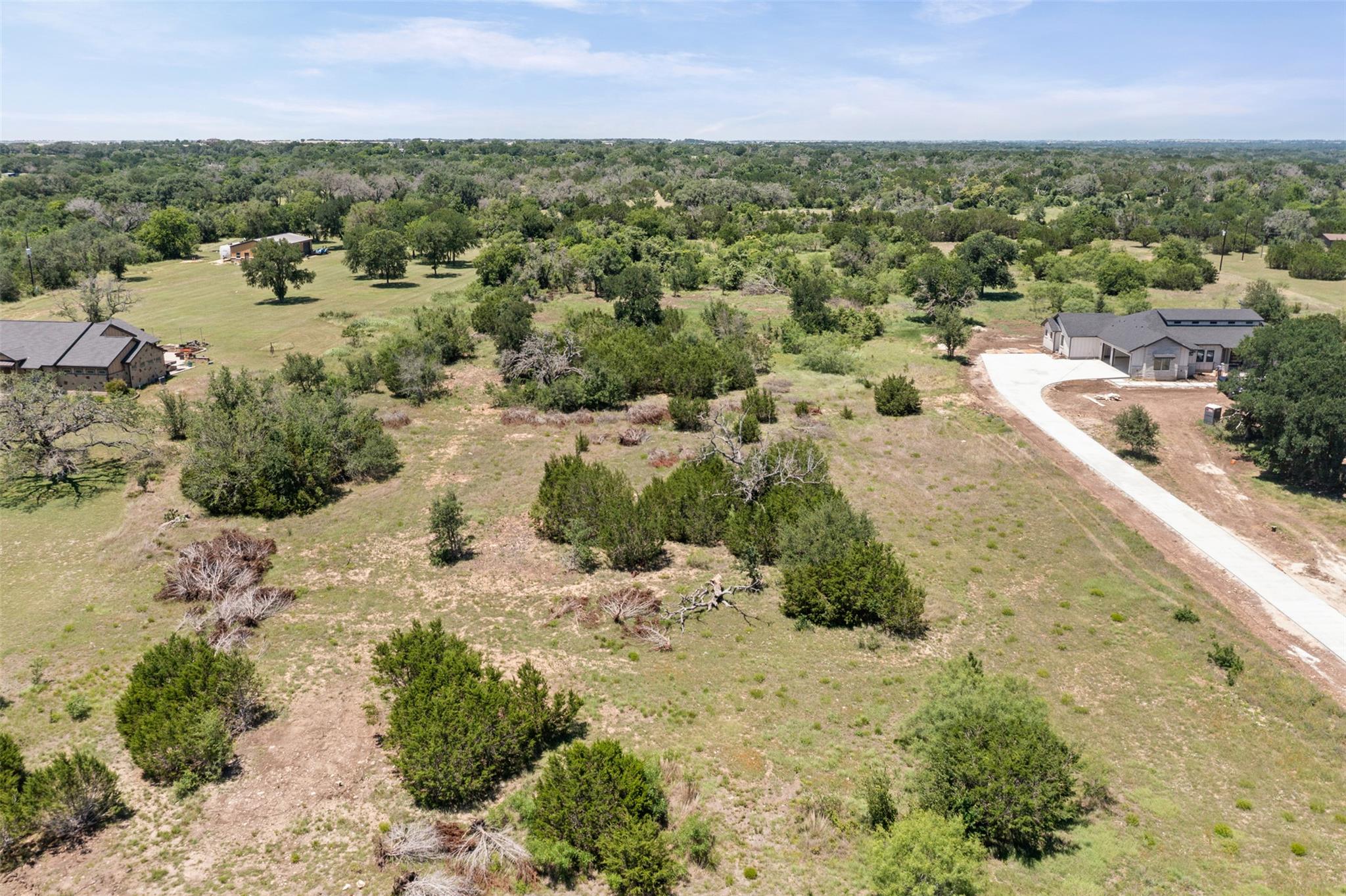 117 Stonehouse Dr, Liberty Hill, TX 78642