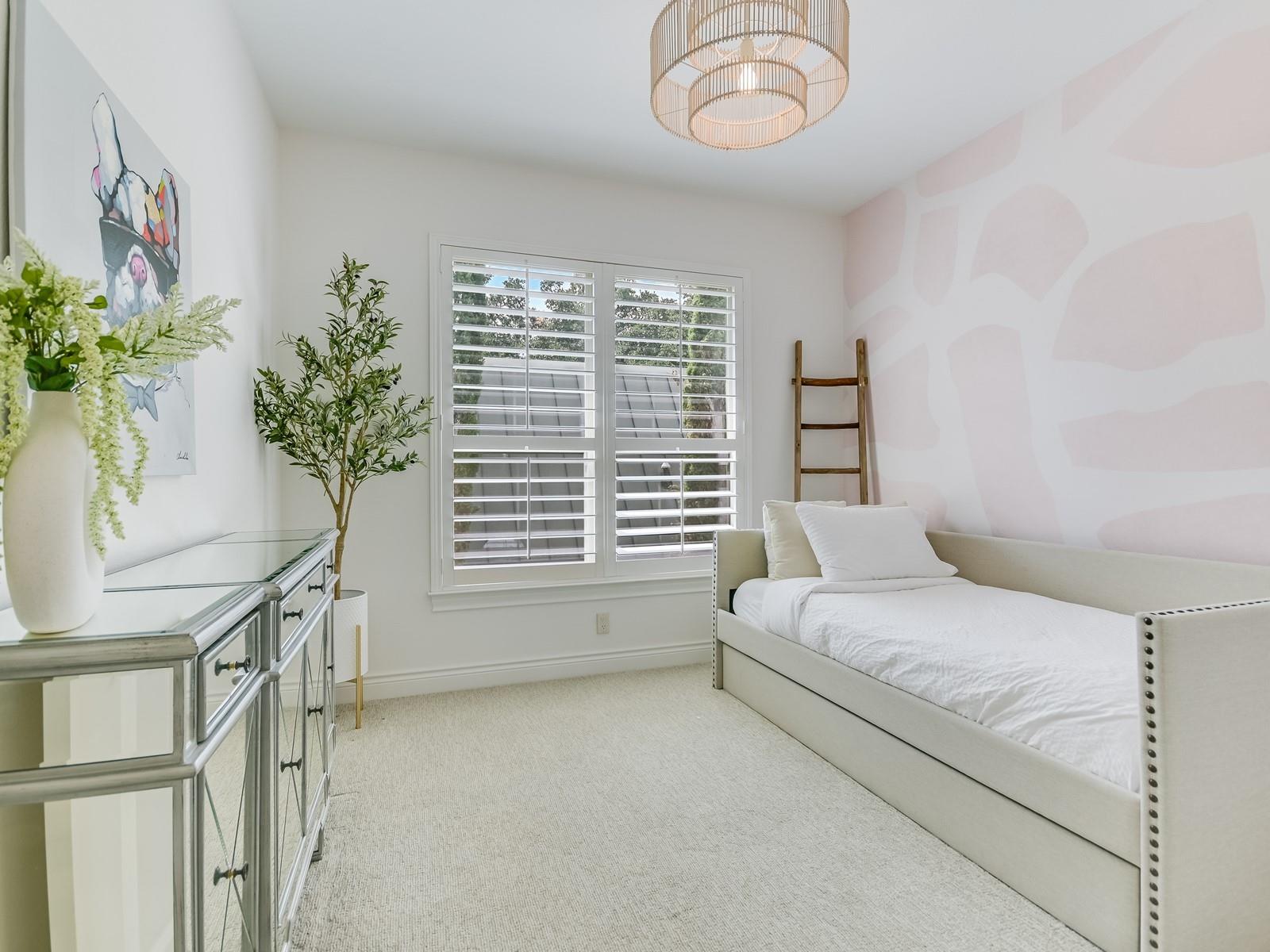 809 Kinney Ave, Austin, TX 78704