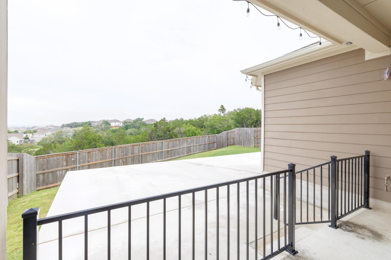 208 Wagon Spoke Way, Liberty Hill, TX 78642