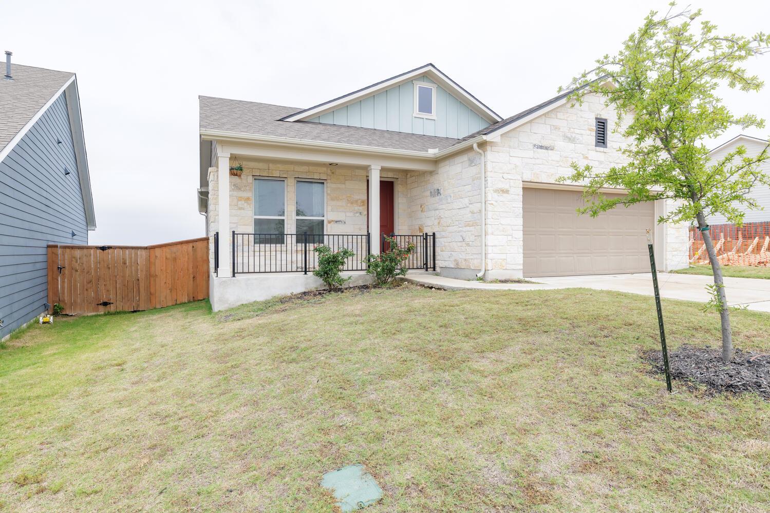 208 Wagon Spoke Way, Liberty Hill, TX 78642