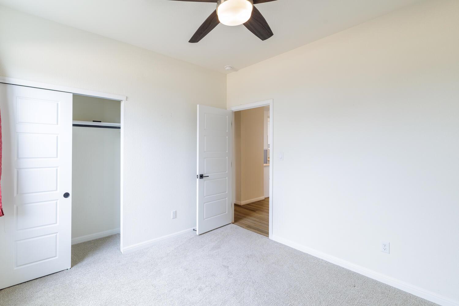 208 Wagon Spoke Way, Liberty Hill, TX 78642