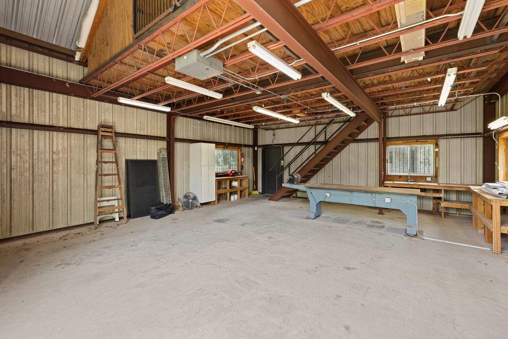 244 Woodway Dr, Elgin, TX 78621
