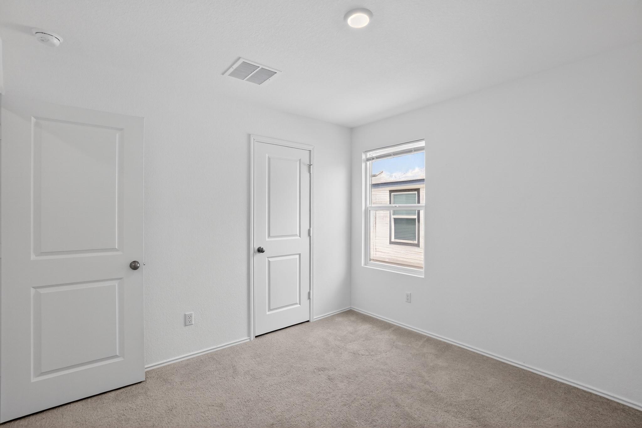 604 Marty Allen Loop, Jarrell, TX 76537