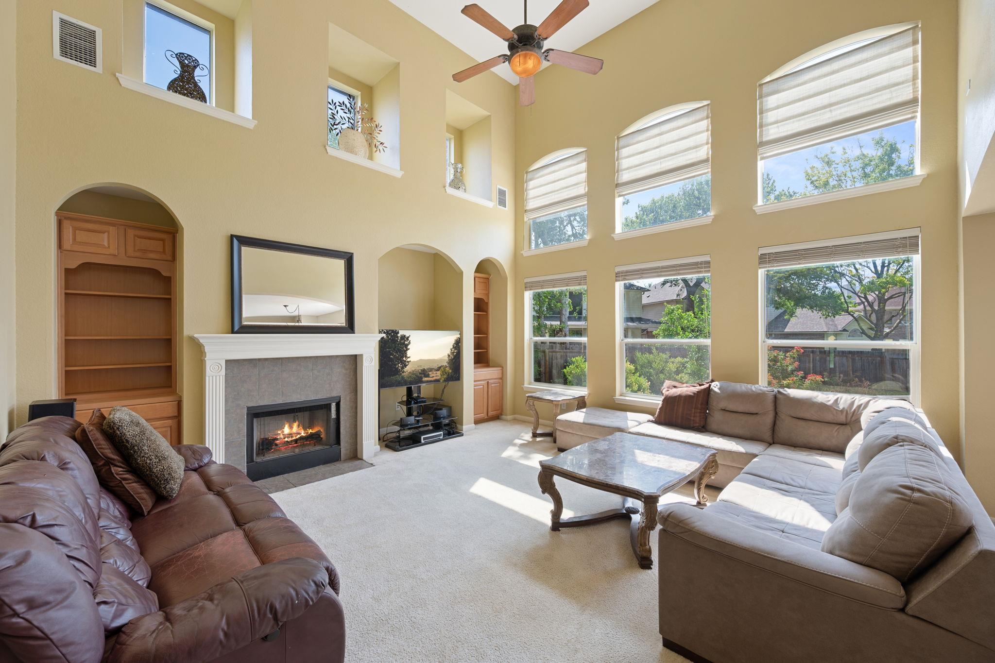 707 House Wren Loop, Pflugerville, TX 78660