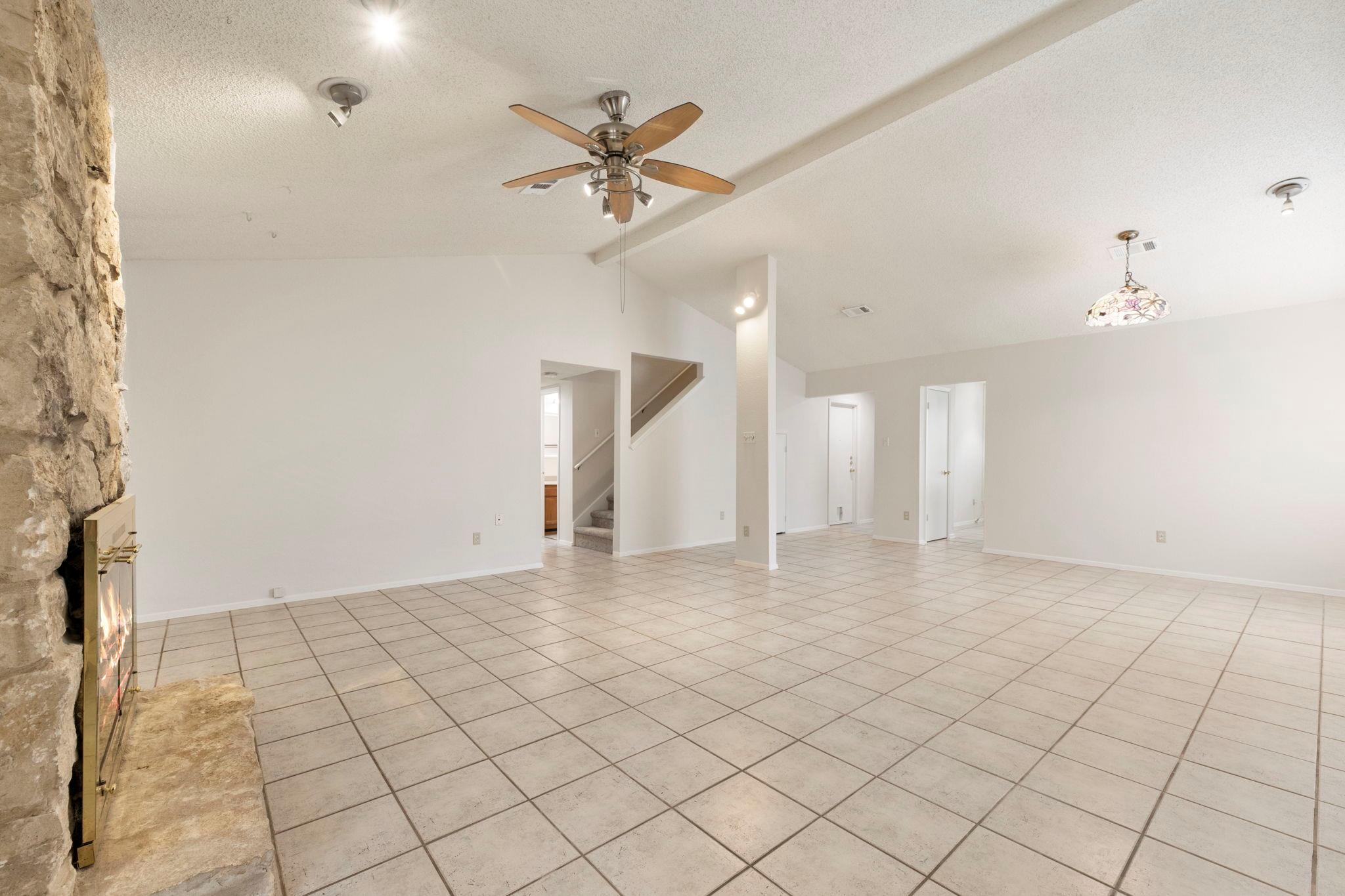 4401 Molokai Dr, Austin, TX 78749